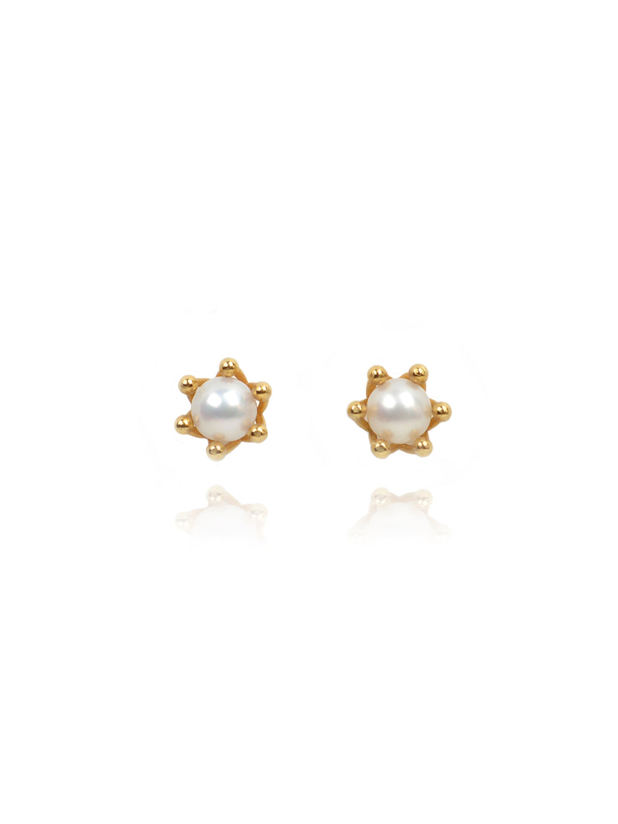 GPN Star Earrings : Gold and Pearl Studs